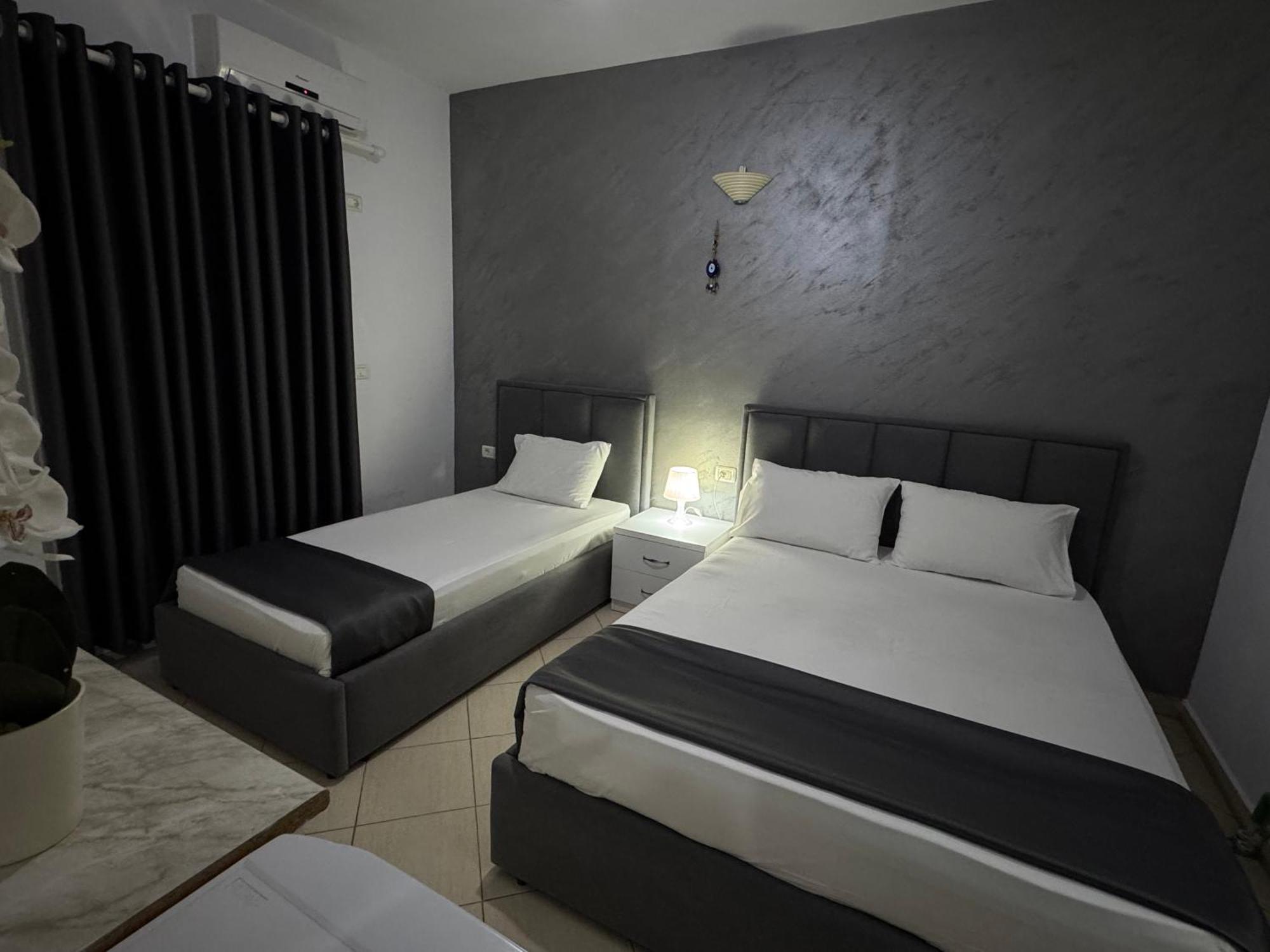 Hotel Two Mermaids Ksamil Exteriér fotografie